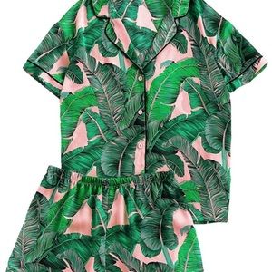 Never been worn tropical PJ set